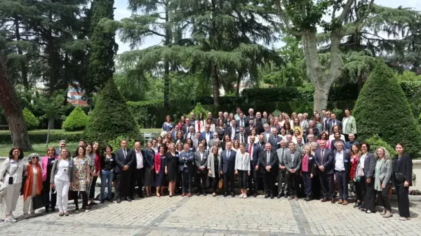 https://eugreenalliance.eu/wp-content/uploads/2023/05/EUGREEN-attends-the-session-organized-by-the-French-Goverment-in-Madrid-600x336.webp